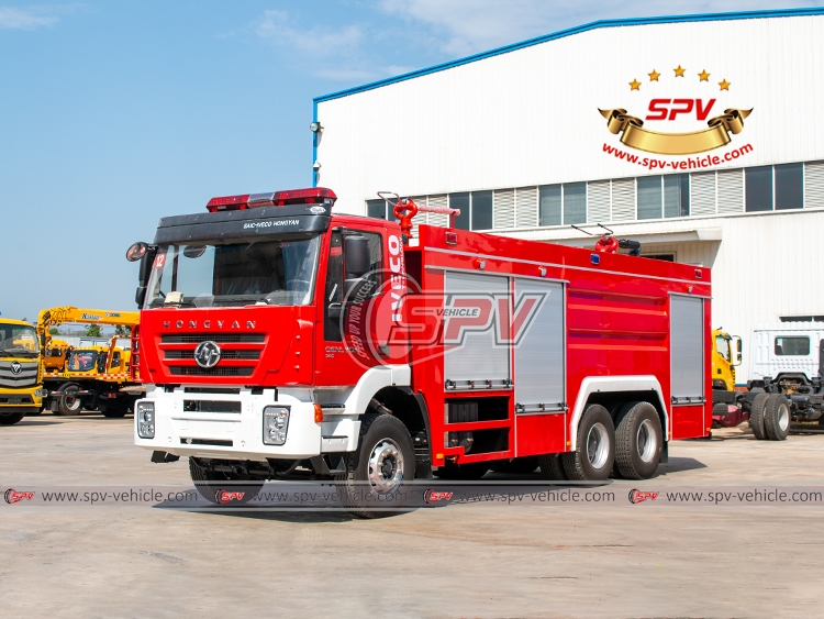 Dry Powder Water Foam Fire Truck IVECO - LF